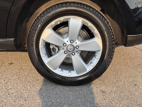 Used 2010 Mercedes-Benz ML 350 4MATIC image 3
