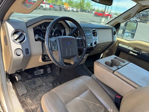 Used 2012 Ford F250 Lariat w/ Lariat Interior Pkg AWD/4WD image 13