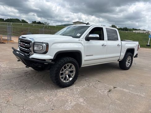 Used 2018 GMC Sierra 1500 SLT w/ SLT Premium Package AWD/4WD image 1