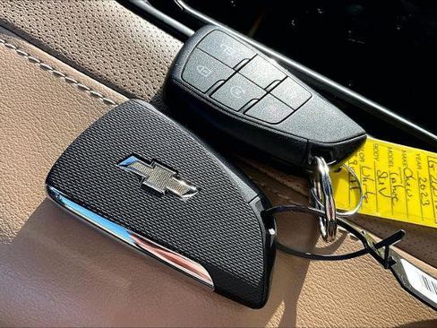 Used 2023 Chevrolet Tahoe Premier image 35