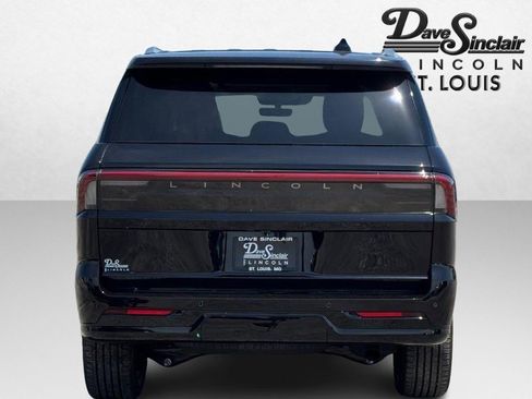 New 2026 Lincoln Navigator Black Label AWD/4WD image 4