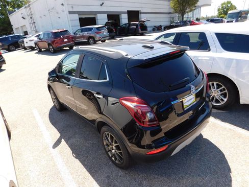 Used 2019 Buick Encore Sport Touring AWD/4WD image 7