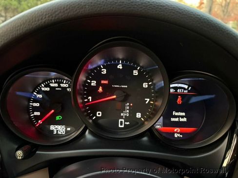 Used 2019 Porsche Macan AWD/4WD image 26