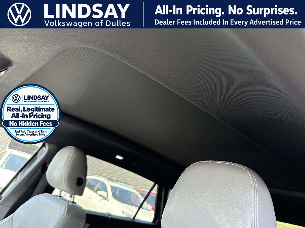 Used 2024 Volkswagen Atlas Cross Sport SEL R-Line AWD/4WD image 15