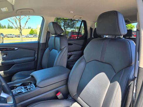 Certified 2023 Honda Pilot EX-L image 4