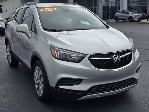 Certified 2020 Buick Encore Preferred FWD image 1