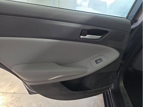 Used 2021 Toyota Avalon XLE image 15