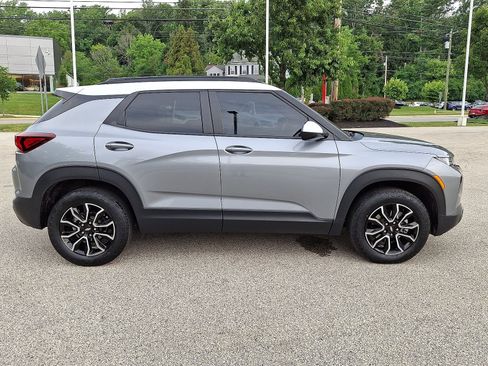 Used 2023 Chevrolet TrailBlazer ACTIV w/ Sun and Liftgate Package AWD/4WD image 26