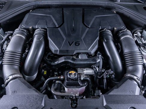 Used 2025 Genesis GV70 3.5T Sport w/ Sport Advanced Package image 7