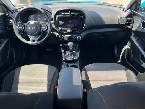 Certified 2023 Kia Soul EX FWD image 12