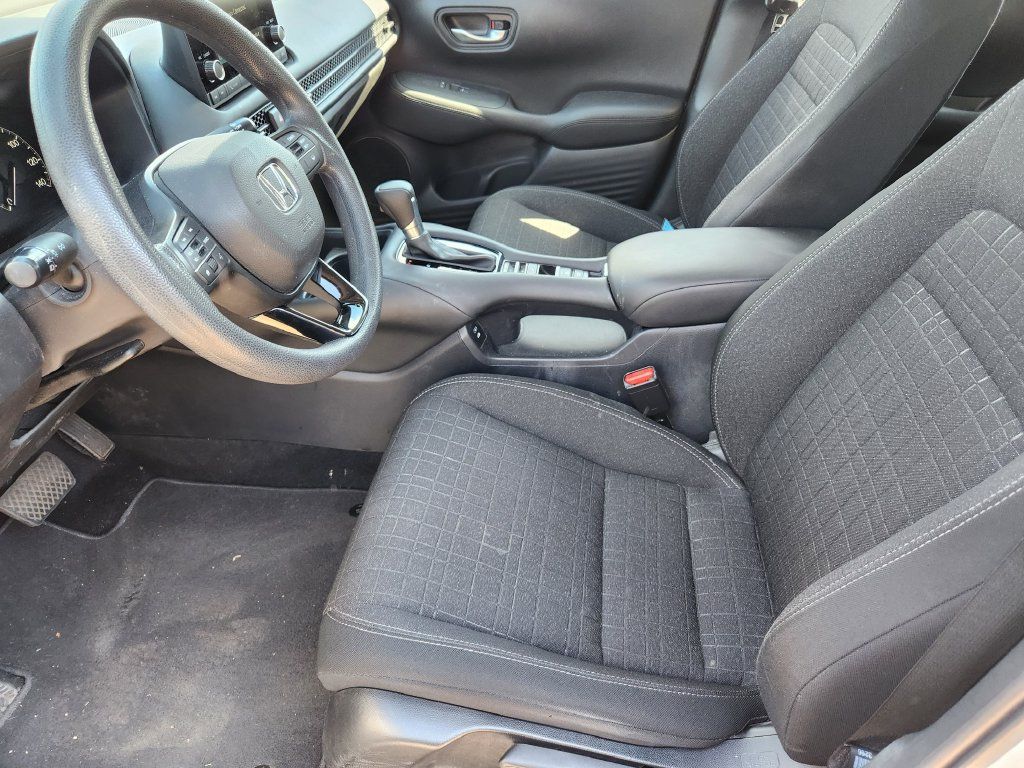 Used 2024 Honda HR-V LX image 13