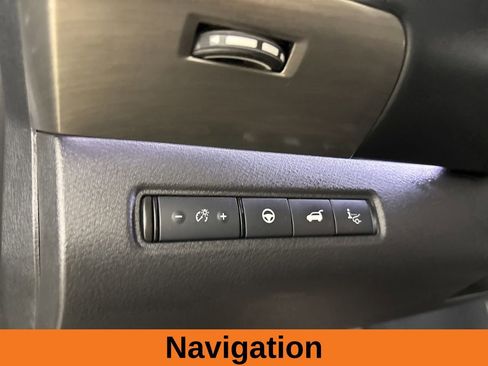 Used 2024 Nissan Pathfinder Platinum w/ Cargo Package AWD/4WD image 11