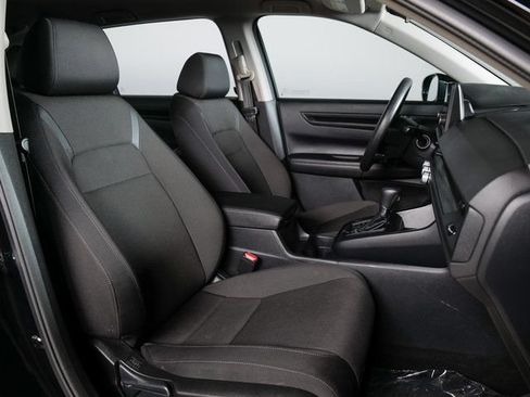 Used 2024 Honda CR-V LX image 3