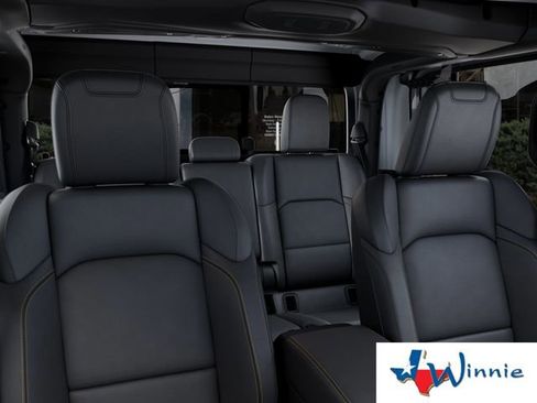 New 2026 Jeep Gladiator Sport image 30