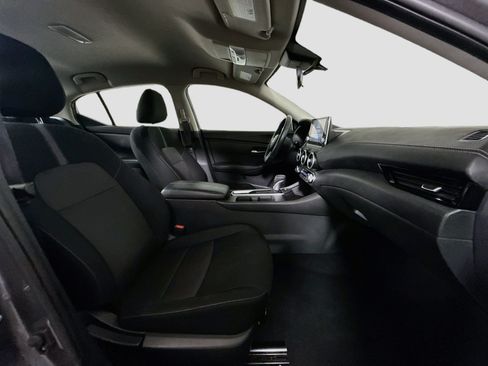 Used 2023 Nissan Sentra SV w/ All-Weather Package FWD image 29