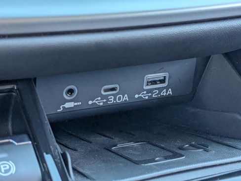 Used 2025 Subaru Outback Touring XT w/ Popular Package #2 image 26