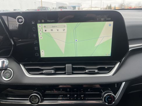 Used 2025 Chevrolet Equinox LT image 25