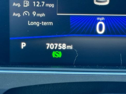 Used 2022 Volkswagen Tiguan SE image 27