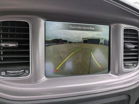 Used 2023 Dodge Charger SXT image 19