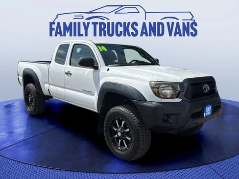 Used 2014 Toyota Tacoma 4x4 Access Cab w/ Convenience Package image 6
