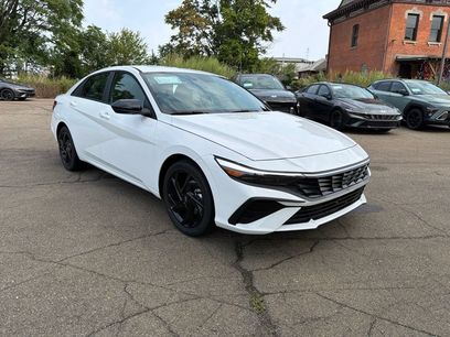 New 2026 Hyundai Elantra SEL Sport