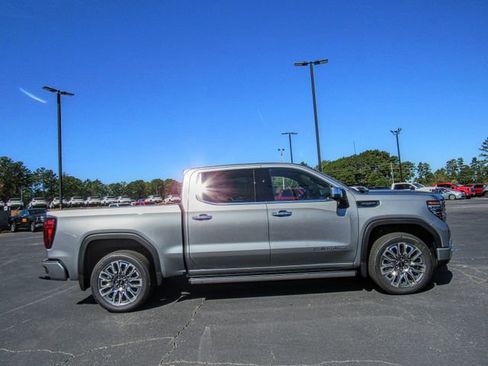 New 2026 GMC Sierra 1500 Denali Ultimate image 3