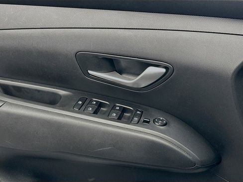 Used 2023 Hyundai Santa Cruz SEL w/ Cargo Package image 13