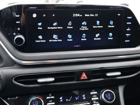 Used 2021 Hyundai Sonata Limited image 17