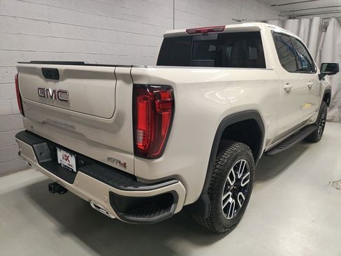 New 2026 GMC Sierra 1500 AT4 w/ AT4 Premium Package AWD/4WD image 2