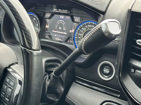 Used 2022 RAM 2500 Limited image 21