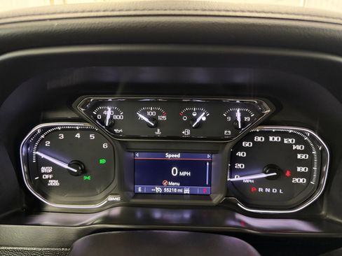 Used 2019 GMC Sierra 1500 SLT w/ SLT Premium Plus Package AWD/4WD image 14