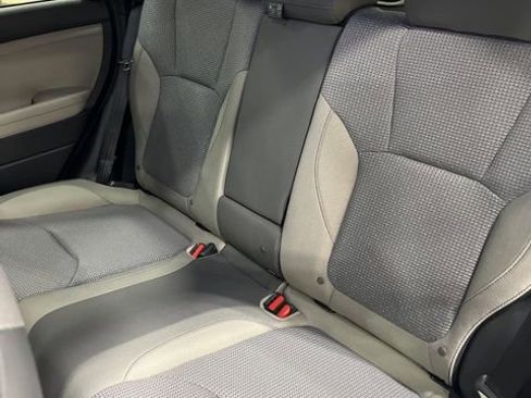 Certified 2025 Subaru Forester Premium image 18