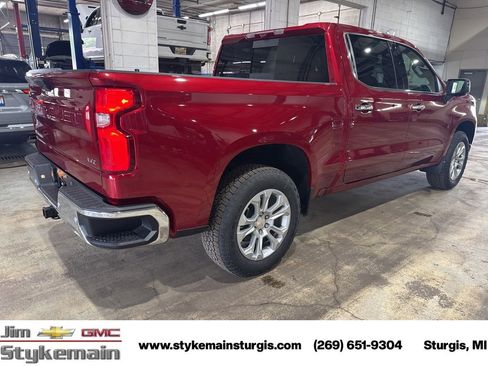 New 2025 Chevrolet Silverado 1500 LTZ w/ LTZ Premium Package AWD/4WD image 7