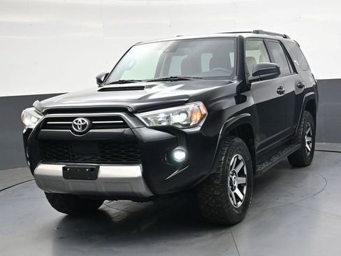 Used 2021 Toyota 4Runner TRD Off-Road AWD/4WD image 9