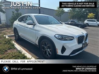 Used 2024 BMW X4 xDrive30i w/ Convenience Package AWD/4WD video 1