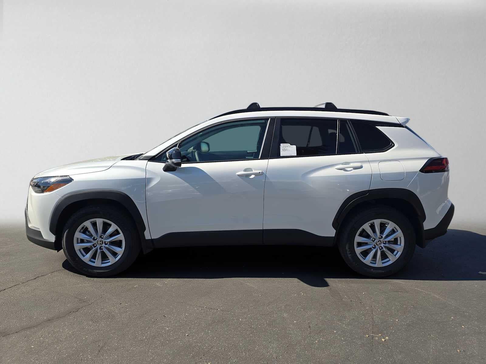 New 2026 Toyota Corolla Cross LE FWD image 6