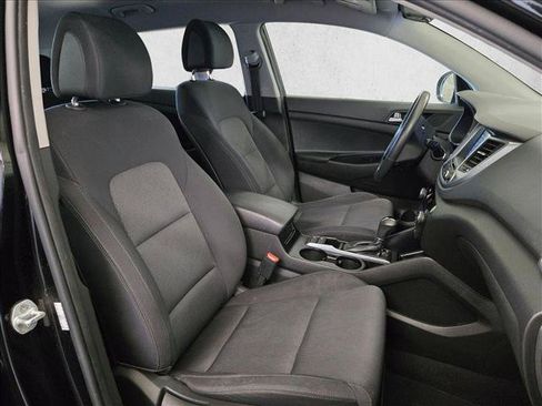 Used 2018 Hyundai Tucson Sport FWD image 19