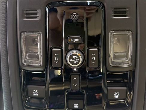 New 2026 Chevrolet Tahoe Premier w/ Sun And Tow Package AWD/4WD image 20