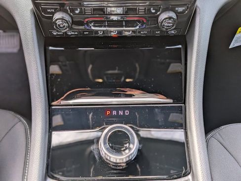 New 2026 Jeep Grand Cherokee Laredo X RWD image 19