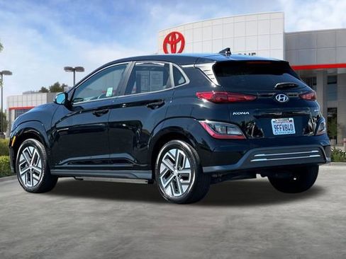 Used 2023 Hyundai Kona SE FWD image 6