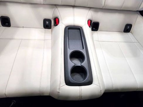 Used 2019 INFINITI Q60 3.0t Luxe w/ Essential Package image 31