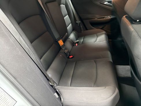 Used 2023 Chevrolet Malibu LT image 11