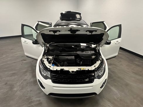 Used 2018 Land Rover Discovery Sport HSE image 58