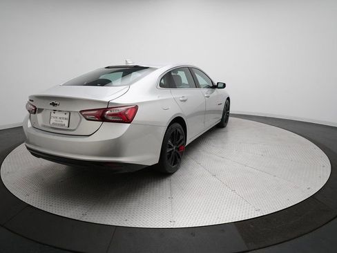 Used 2021 Chevrolet Malibu LT w/ Redline Edition image 35