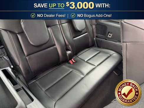 Used 2023 Ford Explorer XLT w/ Equipment Group 202A AWD/4WD image 23