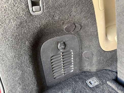 Used 2019 Nissan Pathfinder SL w/ Cargo Package image 58