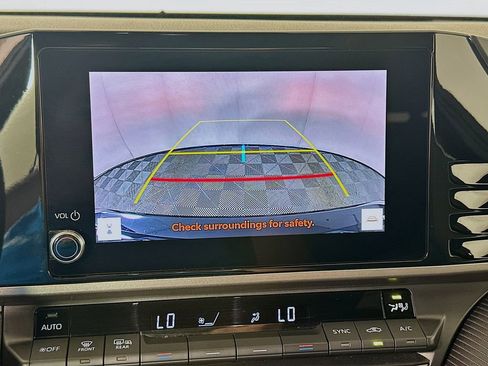 Used 2025 Toyota Camry SE FWD image 14