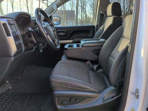 Used 2019 Chevrolet Silverado 1500 LT w/ All Star Edition image 19