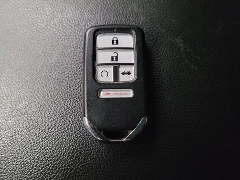 Used 2021 Honda Accord Sport image 32
