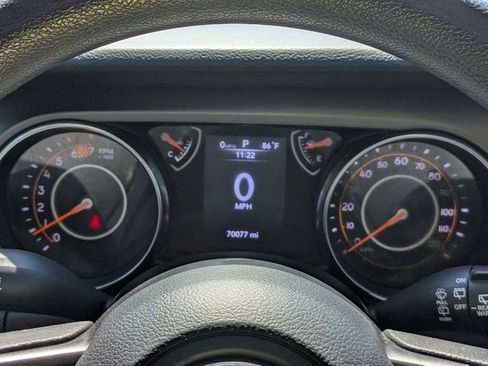 Used 2022 Jeep Wrangler Unlimited Sport image 28